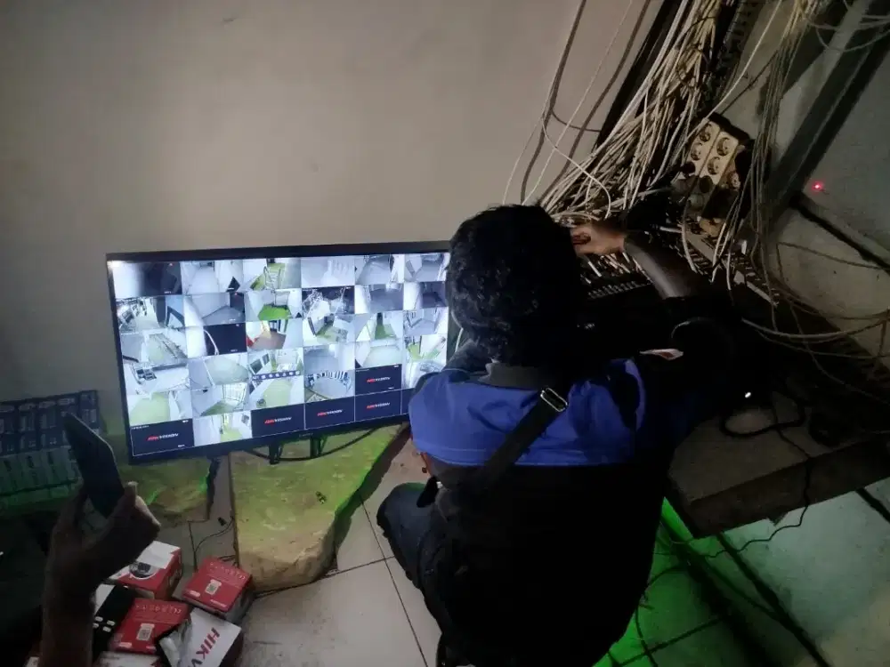 Kamera CCTV antena Digital Uhf parabola Se surabaya