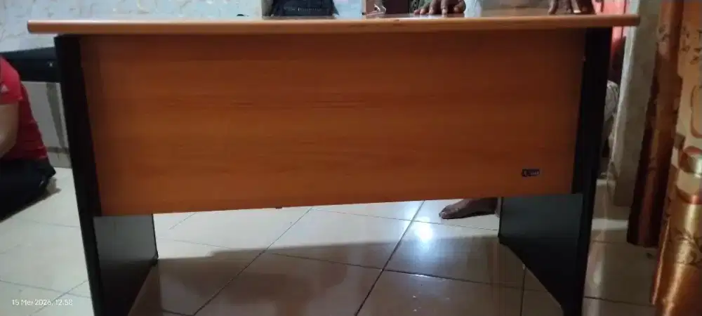 Djual meja ex kantor