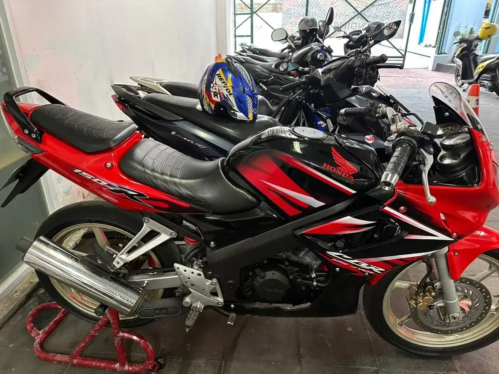 Honda CBR old istimewa