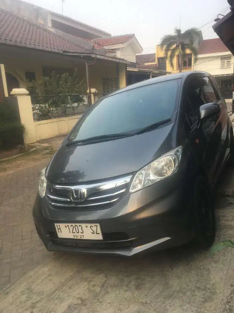Honda Freed 2012 Bensin