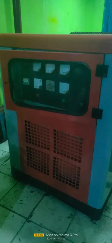 JUAL CEPAT GENSET SILENT SOLAR 20 KW