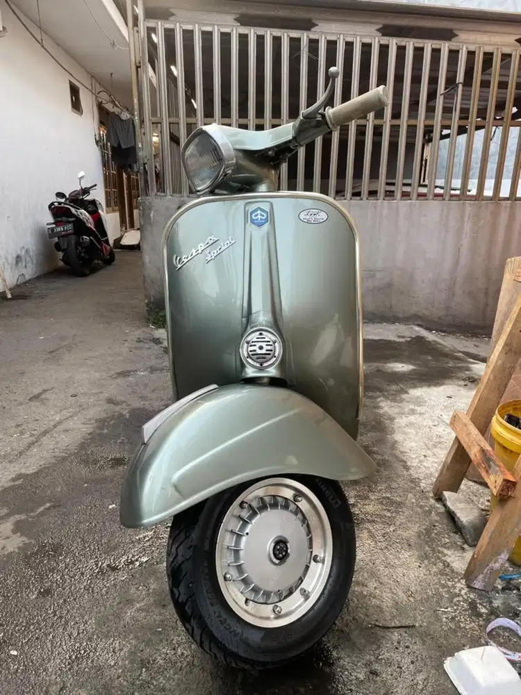 Vespa sprint veloce 78