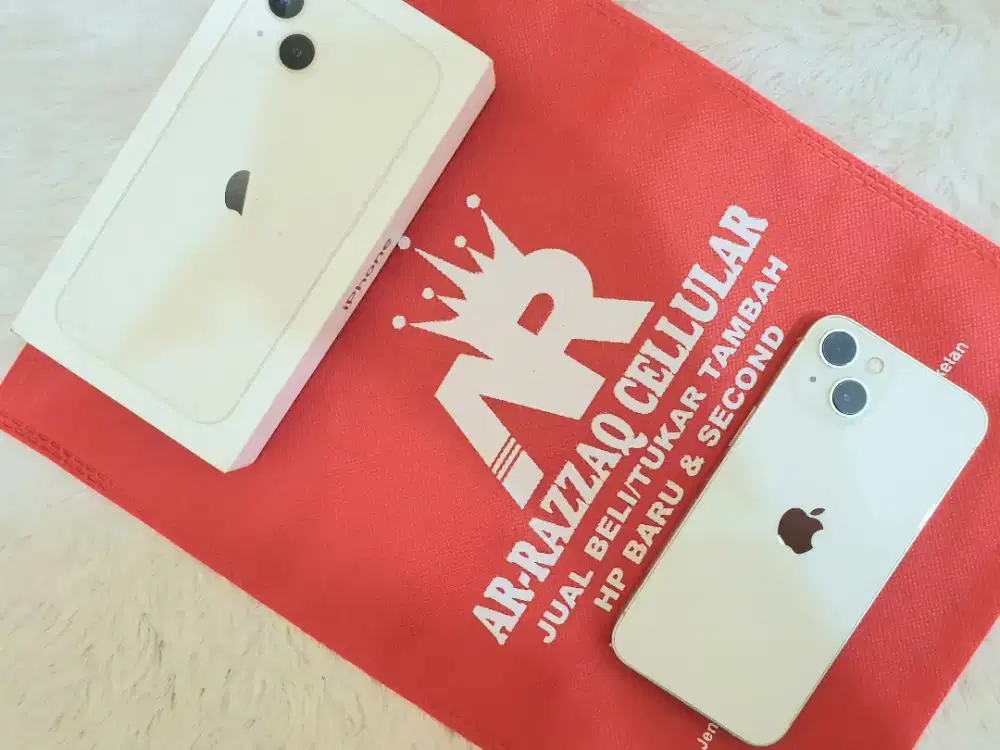 IPHONE 13 256 GB RESMI IBOX
FREE KEPALA ORIGINAL IBOX