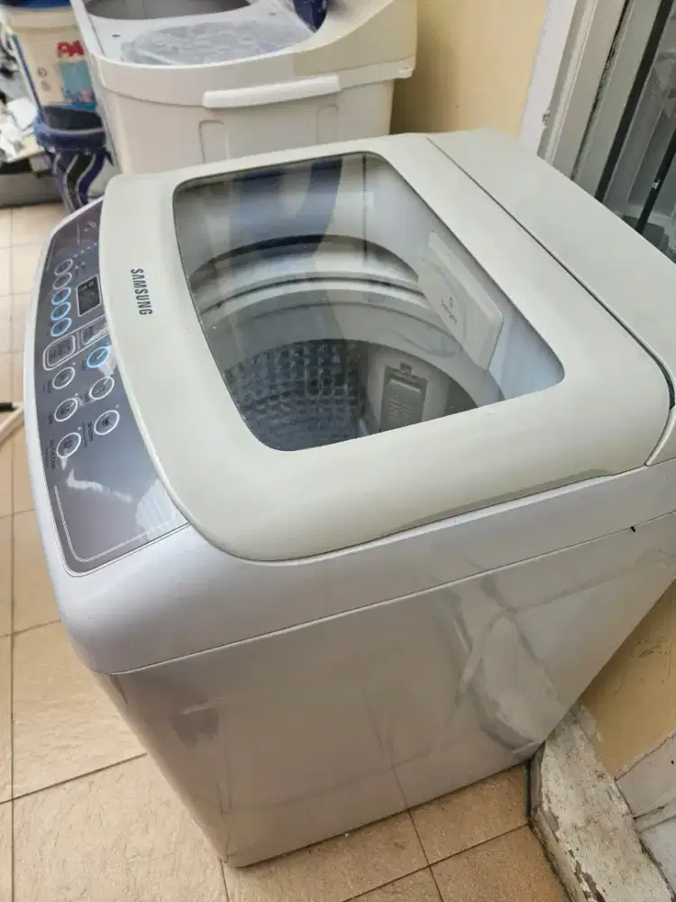 Mesin Cuci Satu Tabung
