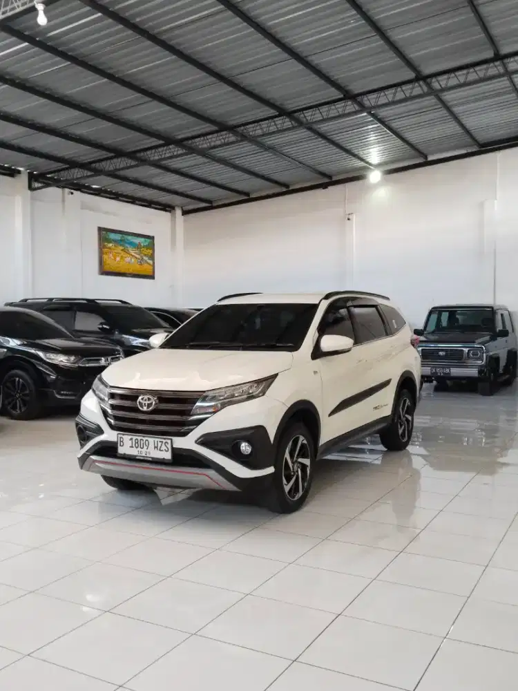 RUSH TRD S MATIC LOW KM TERIMA DK PAJAK BARU