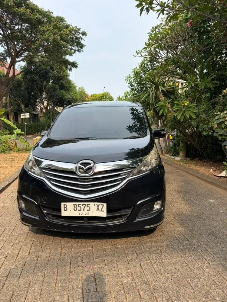 mazda biante skyactiv 2013 black