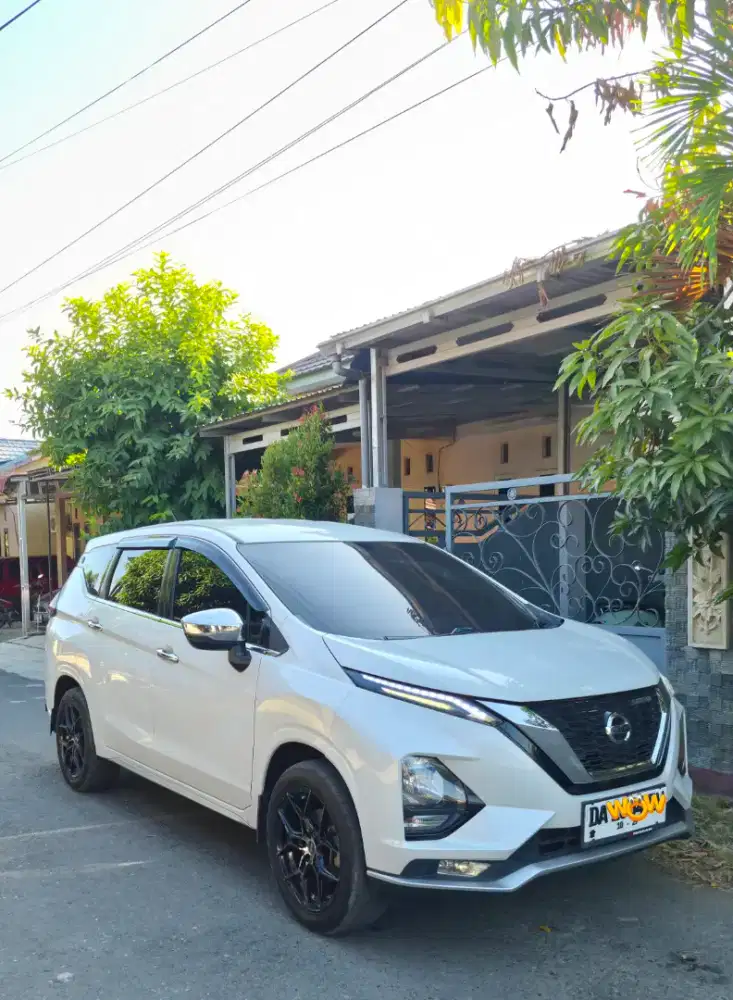 Dijual Nissan Livina VL Nismo AT 2019