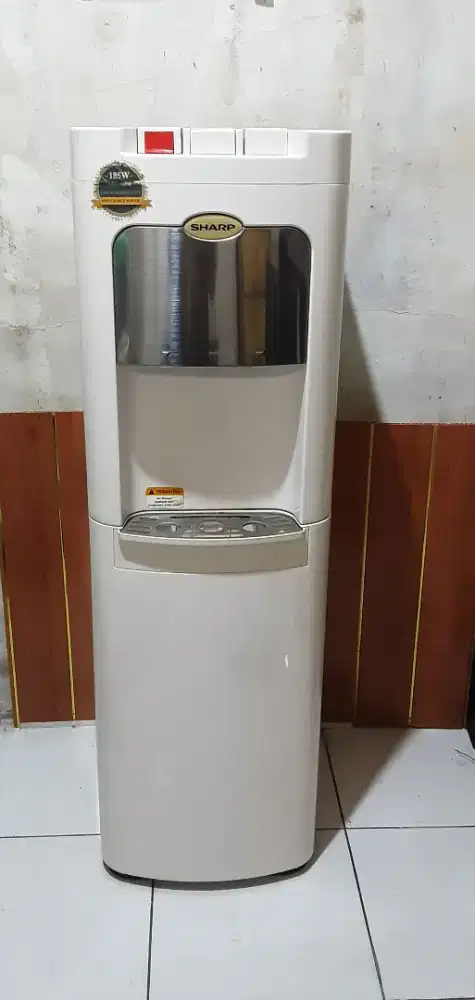Dispenser galon bawah Sharp No minus