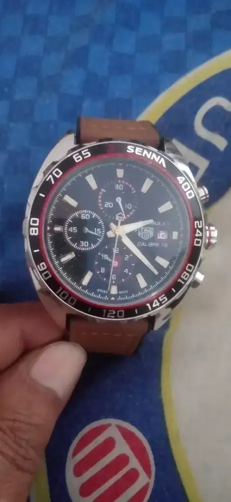 Jam tangan TagHeuer Senna.