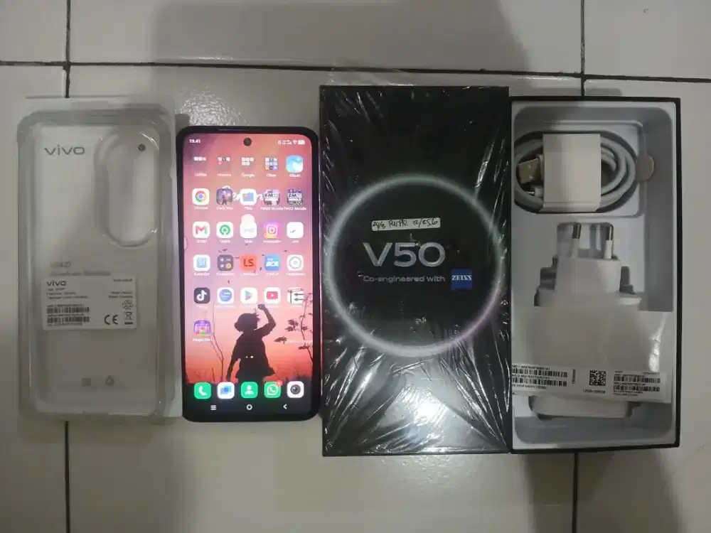 Vivo V50 5G 12/256 Second