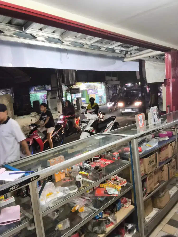 Dibutuhkan segera mekanik dibengkel motor umum.