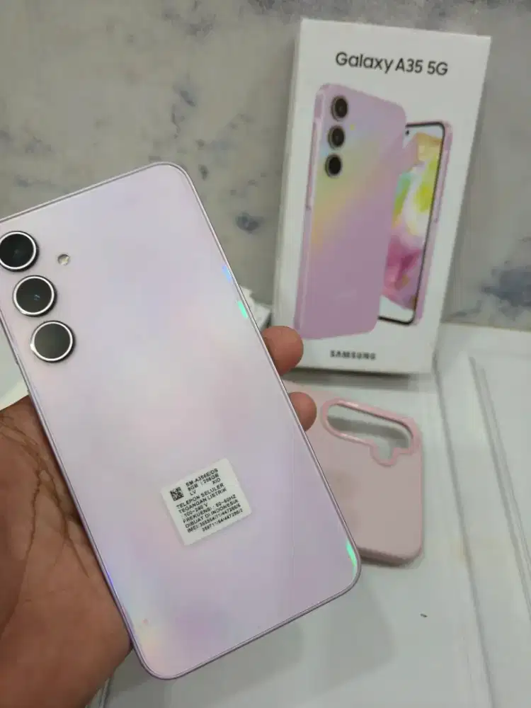 Samsung galaxy a35 5G ram8/256 lengkap segel mulus