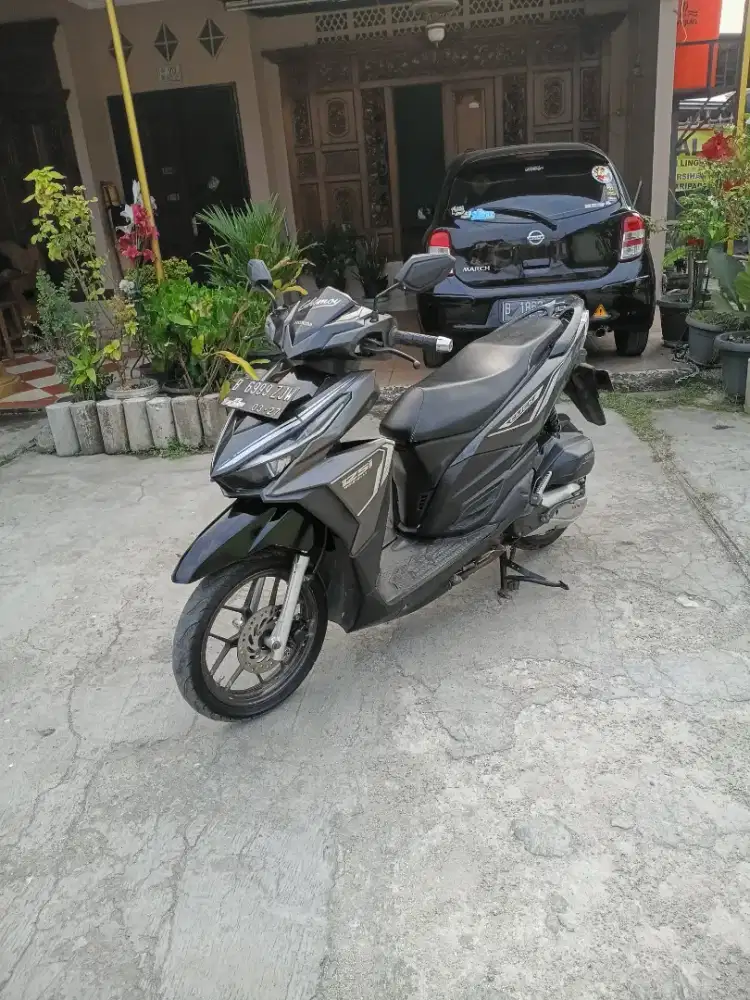 {dijual} Vario led old 125cc Lengkap