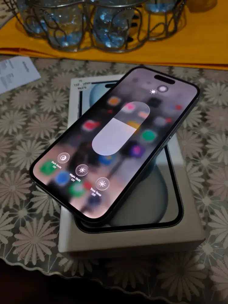 Iphone 15 128gb resmi Indonesia jual cepat