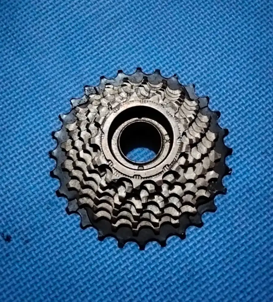 Sproket drat ulir 8 speed