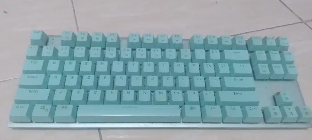 Keyboard Fantech mechanical