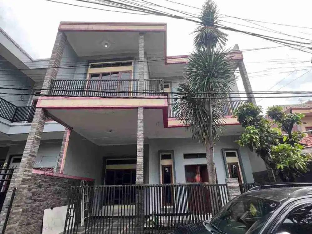 Disewakan Rumah Siap Huni di Sayap Arcamanik Endah Pinggir Jalan Bukan Komplek