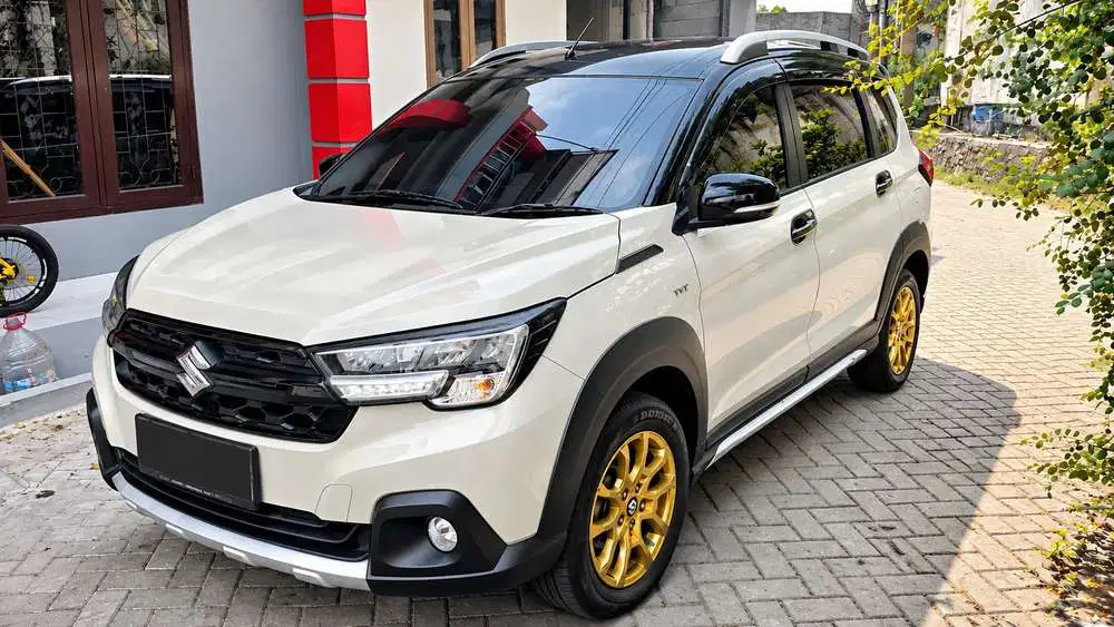 Suzuki XL7 2023 Bensin