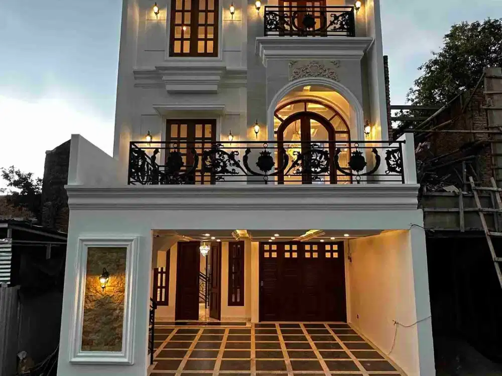 Rumah baru american classic dalam townhouse