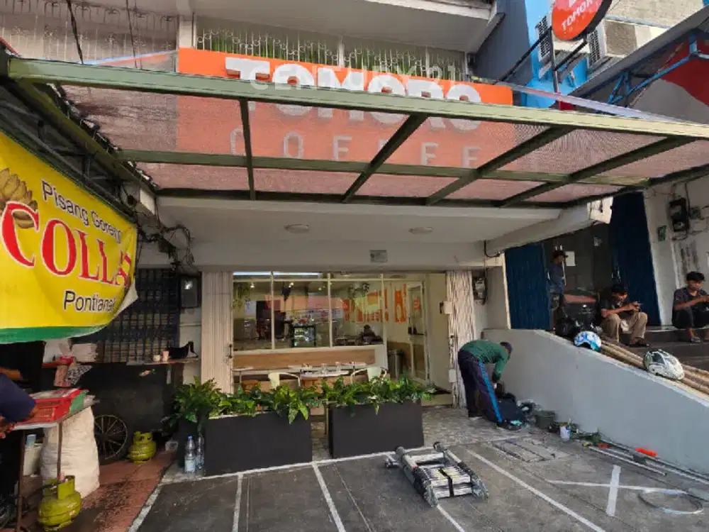 Ruko Bagus Buat Investasi Dipinggir Jalan  Lokasi Jakarta Utara.