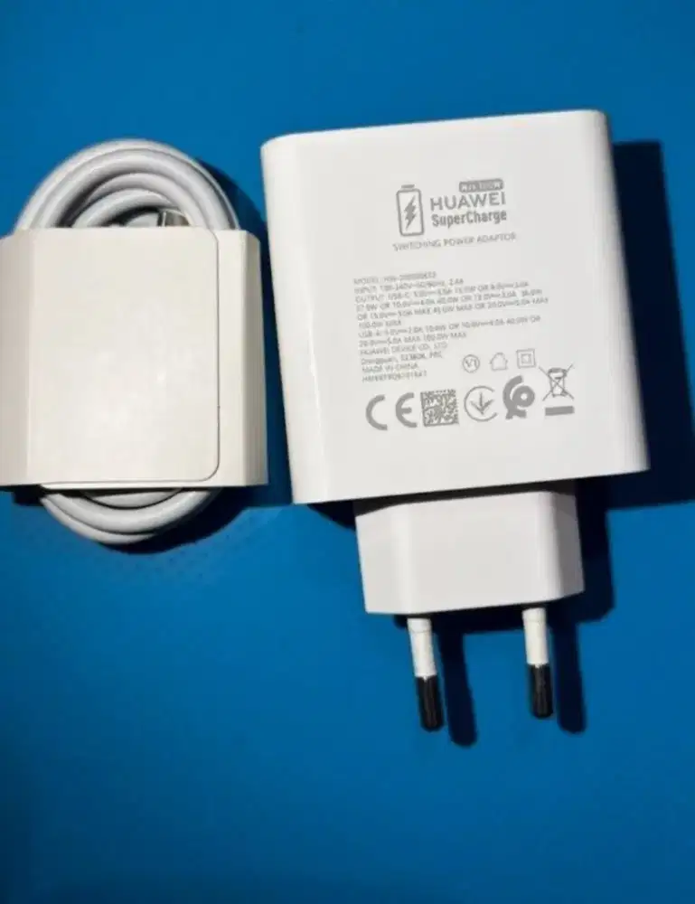 Charger 100w dari Huawei
