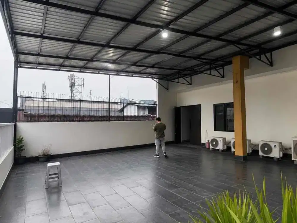 Ruko Gandeng 2 Unit Boulevard Barat Kelapa Gading, Jakarta Utara