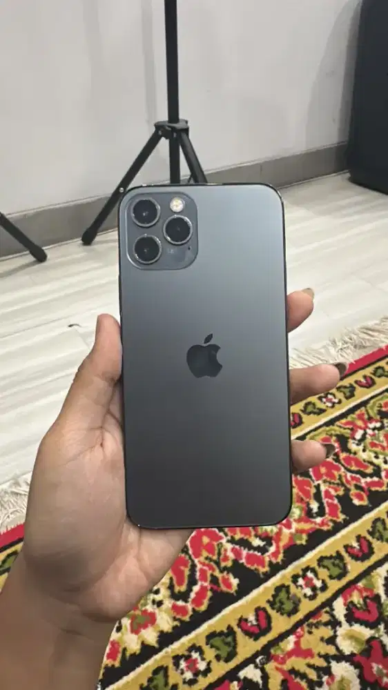 iPhone 12 pro 512Gb inter