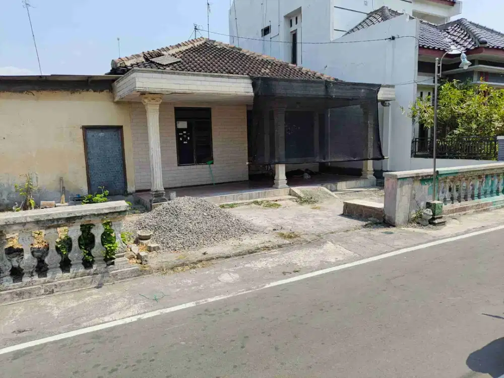 dijual rumah Mojomulyo Sragen Kota