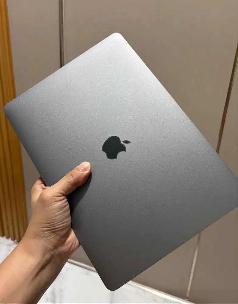 Macbook Pro M1 Second Rasa Baru