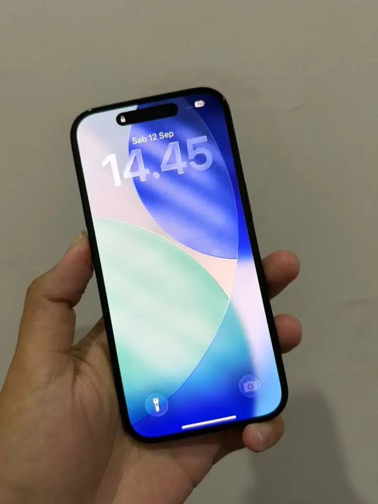 iPhone 15 GARANSI ON BLIBLI