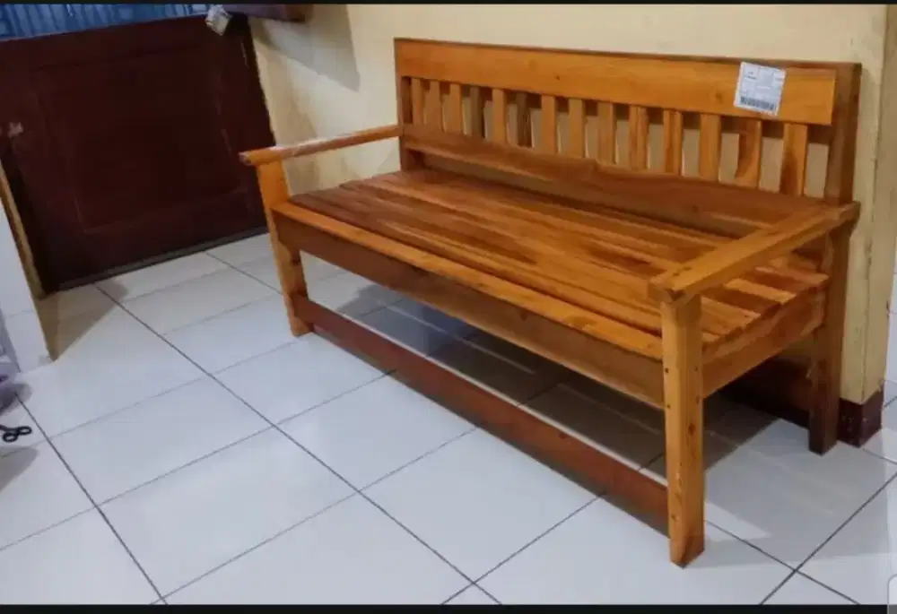 Bangku Panjang Sandaran, Kursi Panjang Sandaran Berlengan, Kursi Teras