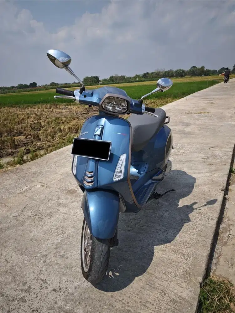 PIAGGIO VESPA SPRINT 10th ANNIVERSARY 150 I GET ABS TAHUN 2021
