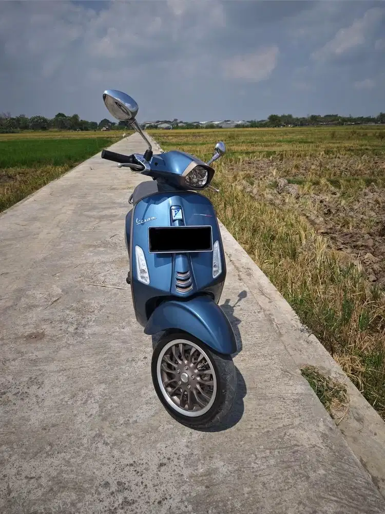 PIAGGIO VESPA SPRINT 10th ANNIVERSARY 150 I GET ABS TAHUN 2021