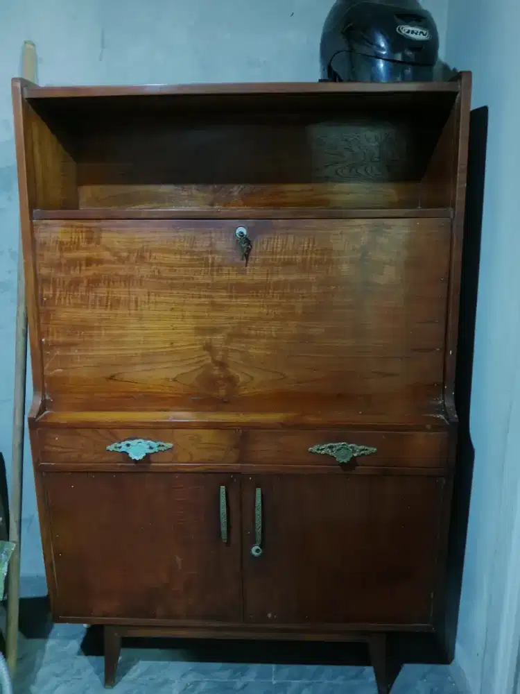 Meja Belajar Jati Tua