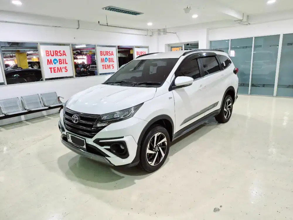 KM 20 RB! TOYOTA RUSH GR SPORT 2024 AUTOMATIC CAT FULL ORI NIK 2023