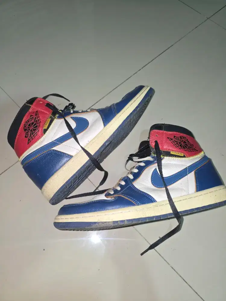 Dijual sepatu nike