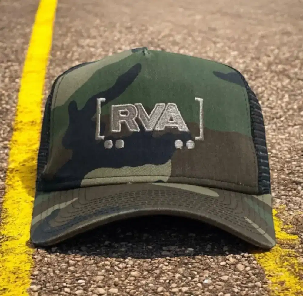 Topi New Era 9FORTY Trucker Hat Camo RVA ori second