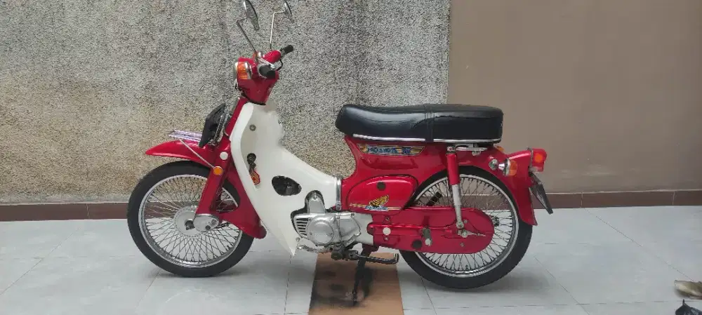 Honda C70 tahun 1978