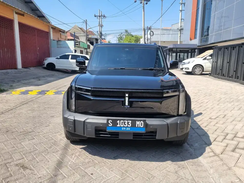 CHRERRY J5 IWD 4X4 METIk 2025 hitam