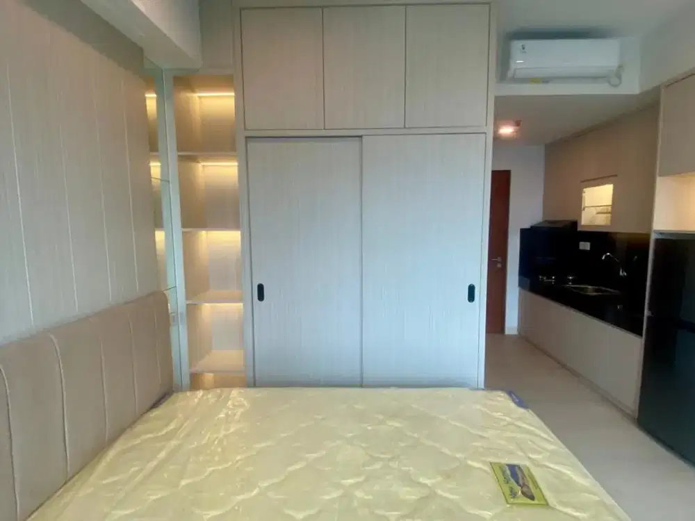 Jual Cepat Harga Ekonomis Apartemen Roseville Type Studio 30sqm Fully Furnish -  Fasilitas Lengkap Setara Hotel Bintang Lima