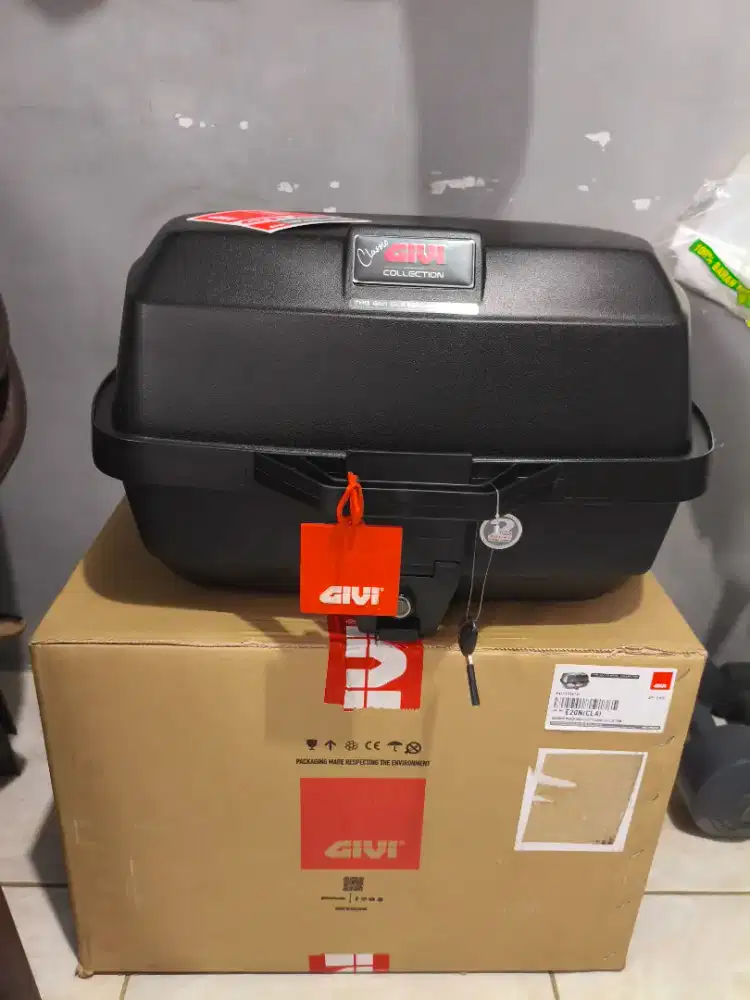 Box motor Givi E20 Classic Edition Baru