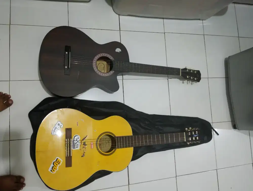 Jual Gitar Bengawan + BONUS Yamaha | 2 Gitar