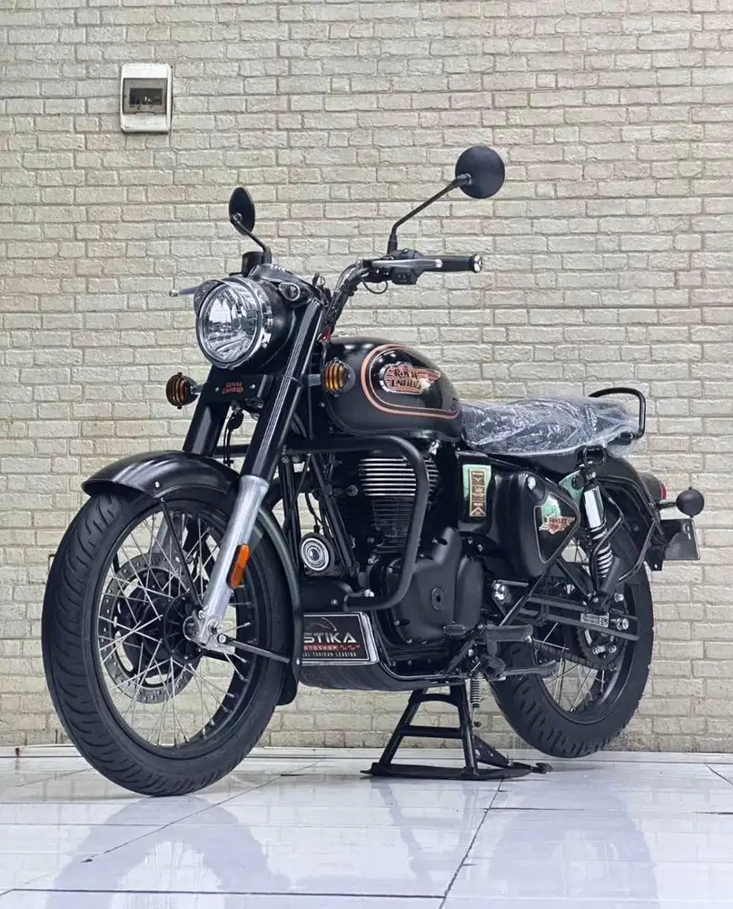 Royal enfiled bullet 350 mustika