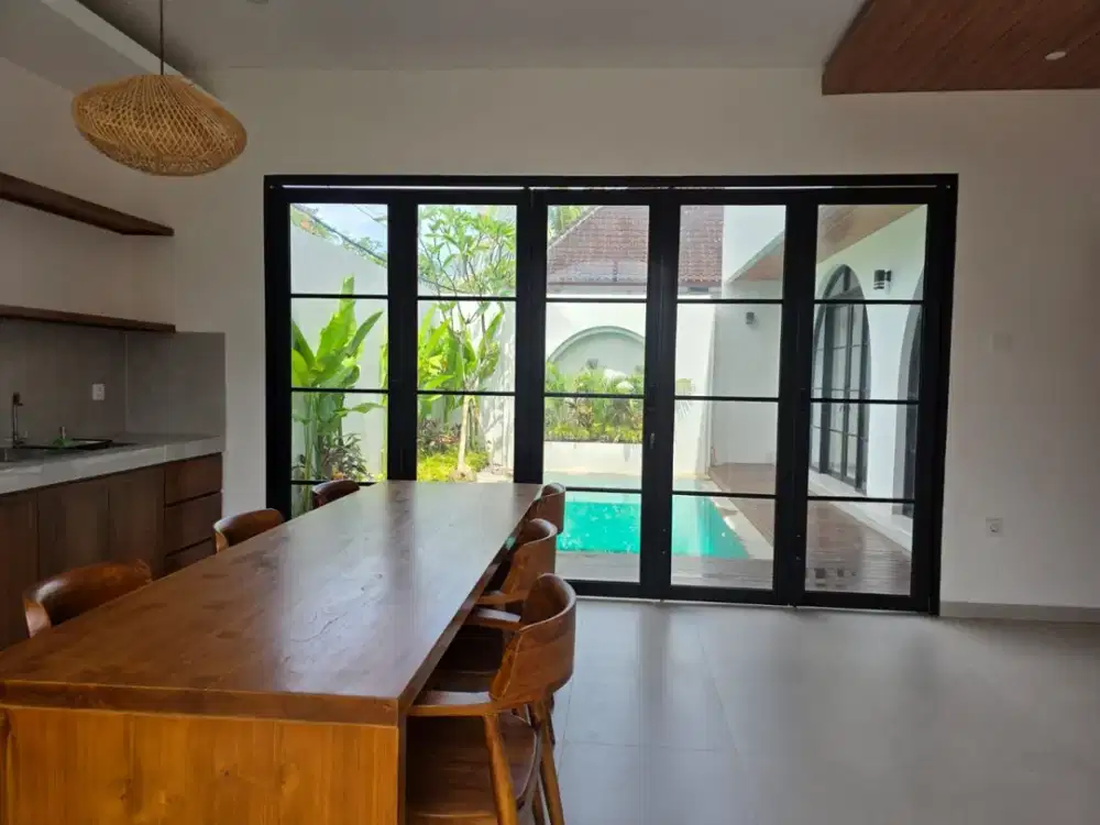 VILLA READY PRIVAT POOL LAHAN LUAS SEMI FURNISHED DI NUSA DUA
