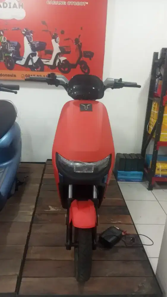 Sepeda listrik Uwinfly m75