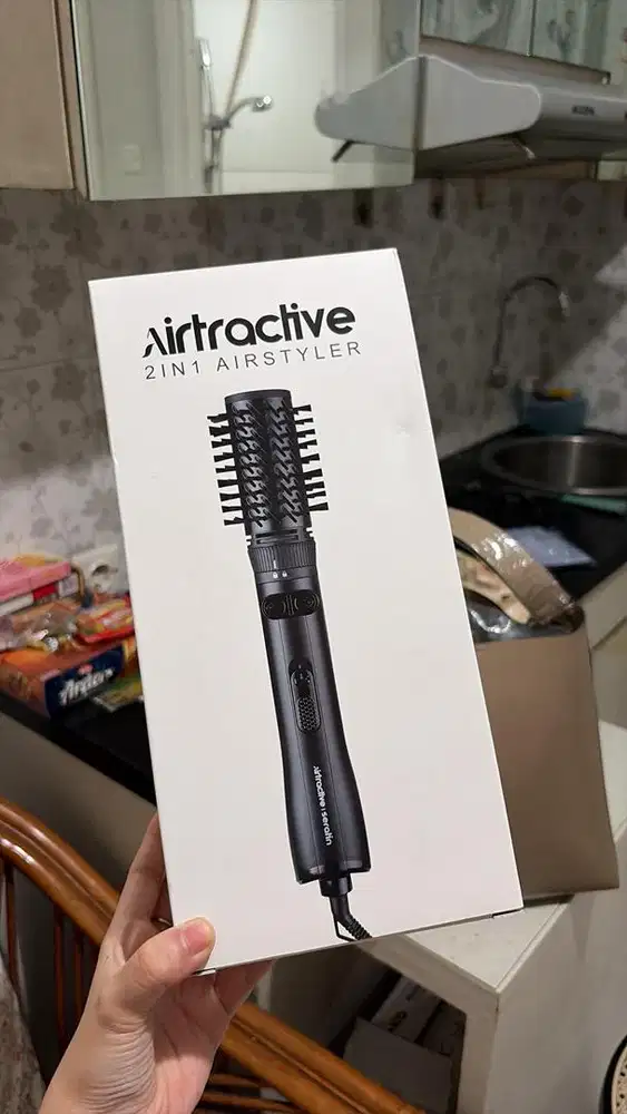 Blow dryer seratin