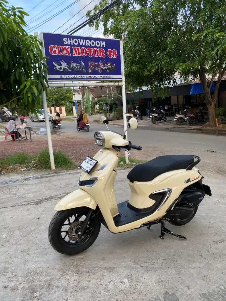 Di jual honda stylo tahun 2025