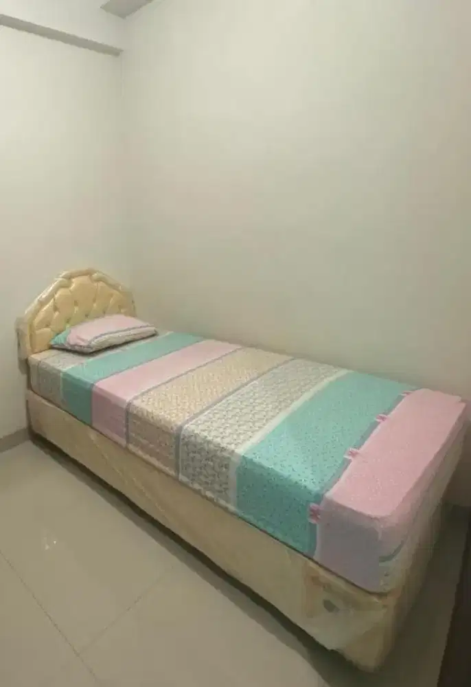 Preloved Kasur 100 x 200 cm

. Sudah termasuk divan