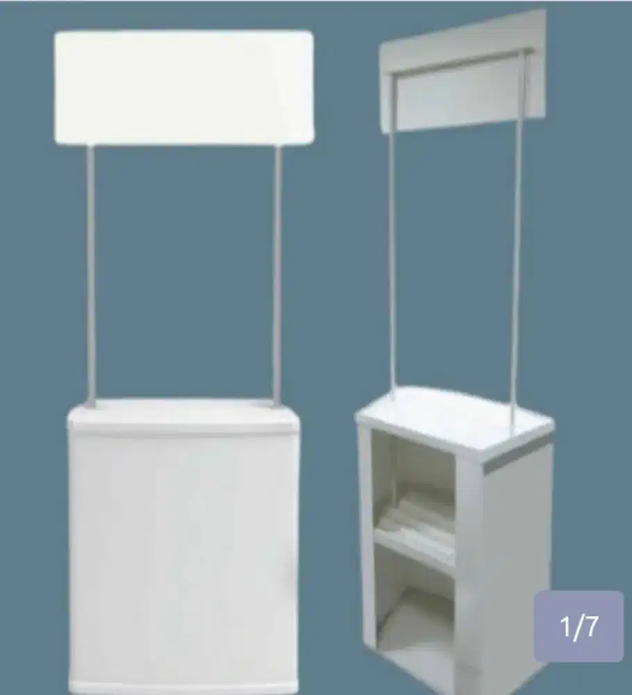 Meja booth fortable