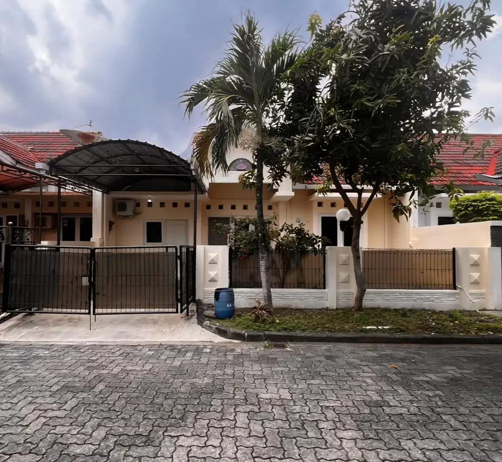Cluster Tengah kota Graha Padma Semarang